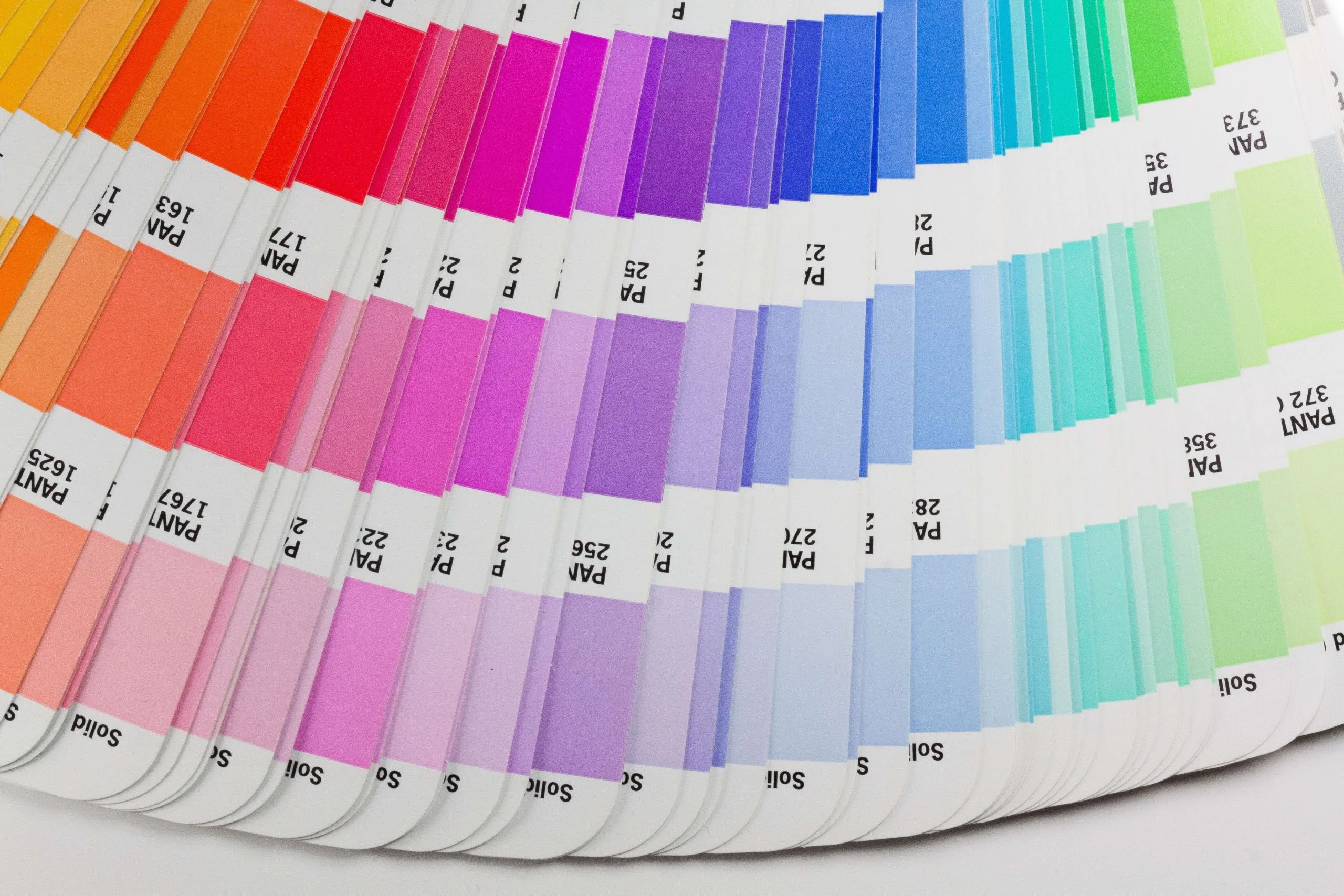 color fan 541624 scaled